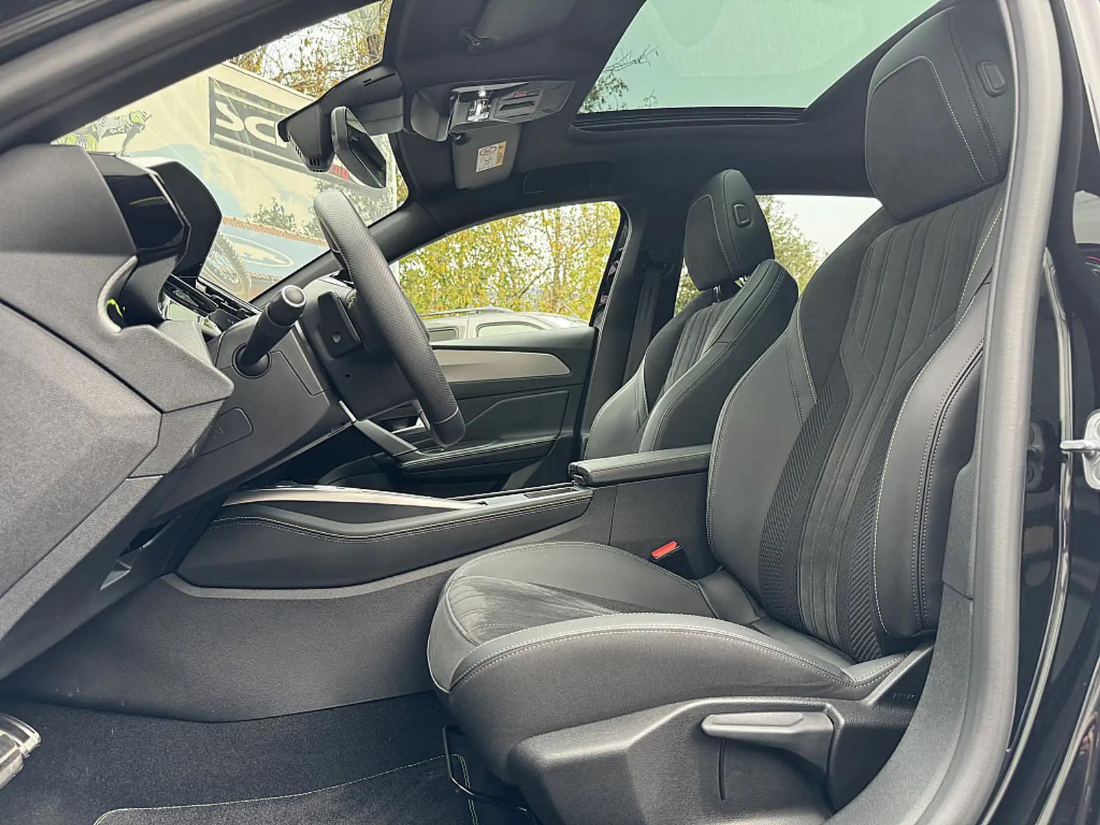 Peugeot 308 SW BlueHDi 130 EAT8 GT, фото 6