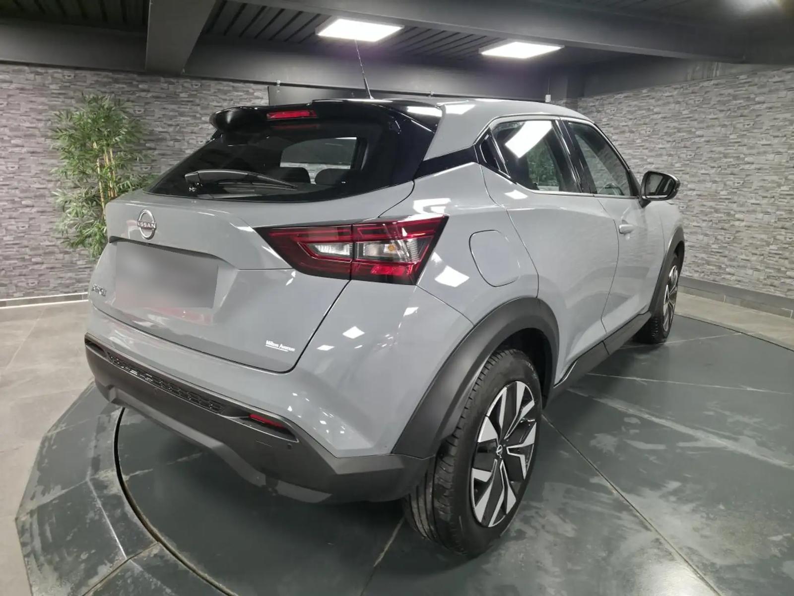 Nissan Juke 1.0 DIG-T 114 DCT Business, фото 4
