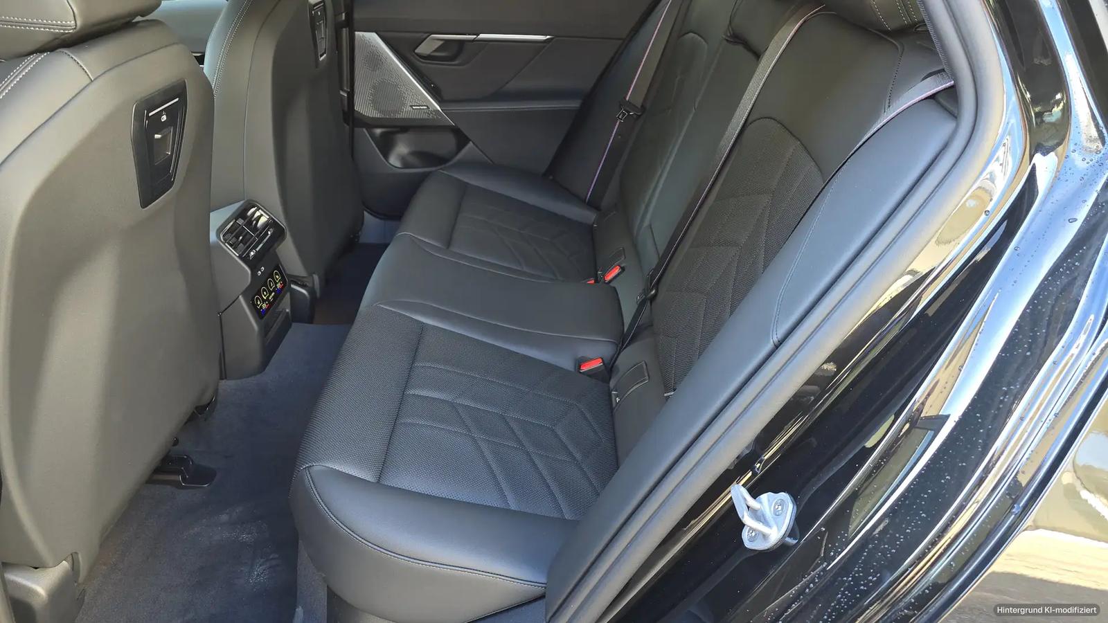 BMW 520 d xDrive M Sport, фото 10