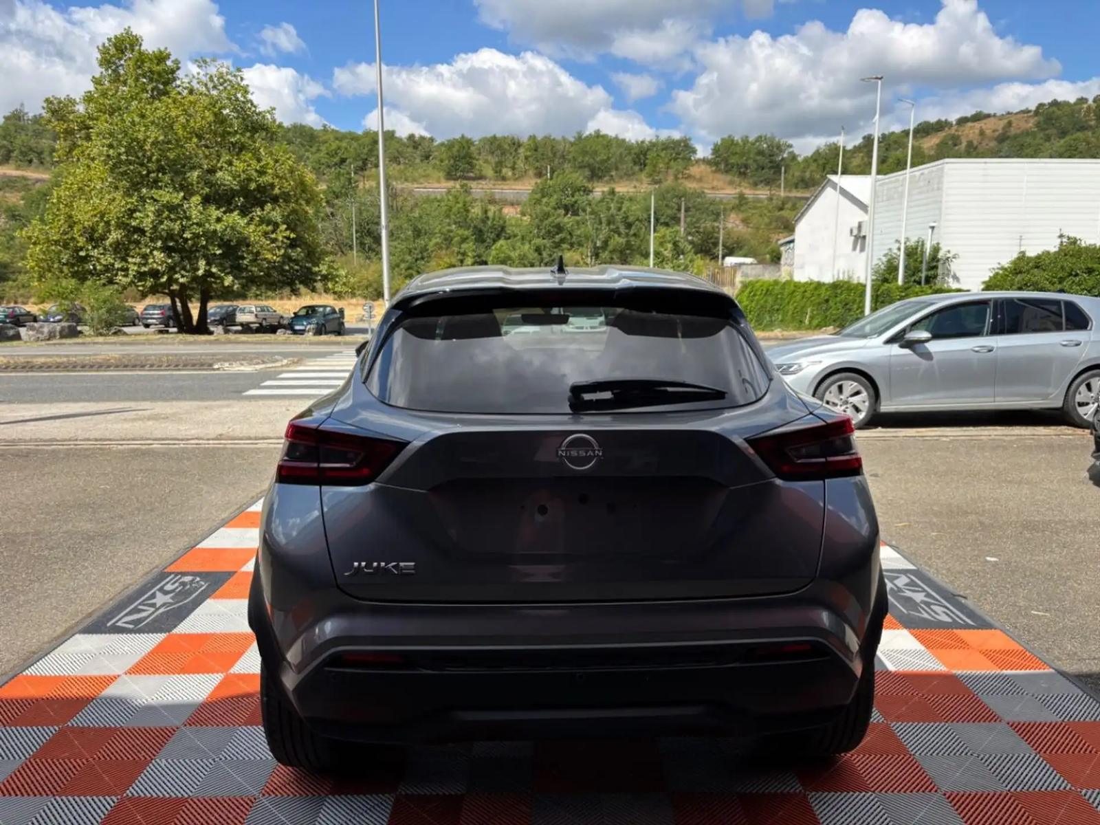 Nissan Juke 1.0 DIG-T 114 N-Connecta, фото 4