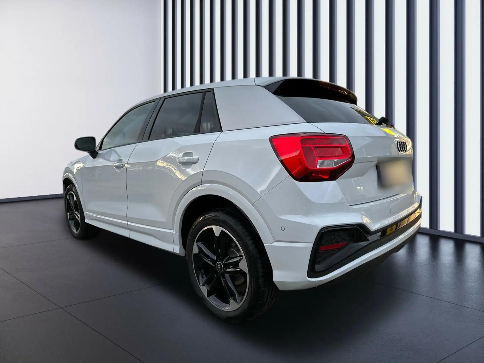 Audi Q2 35 TFSI, фото 6