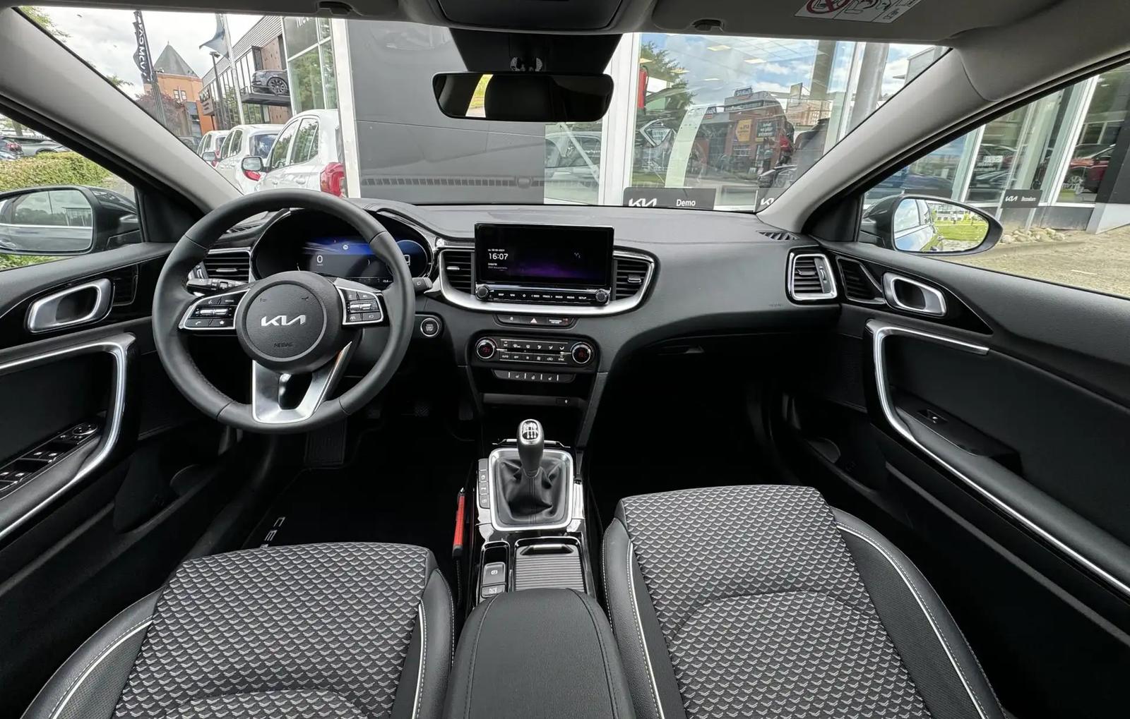 Kia Ceed 1.0 T-GDi DynamicPlusLine, фото 9