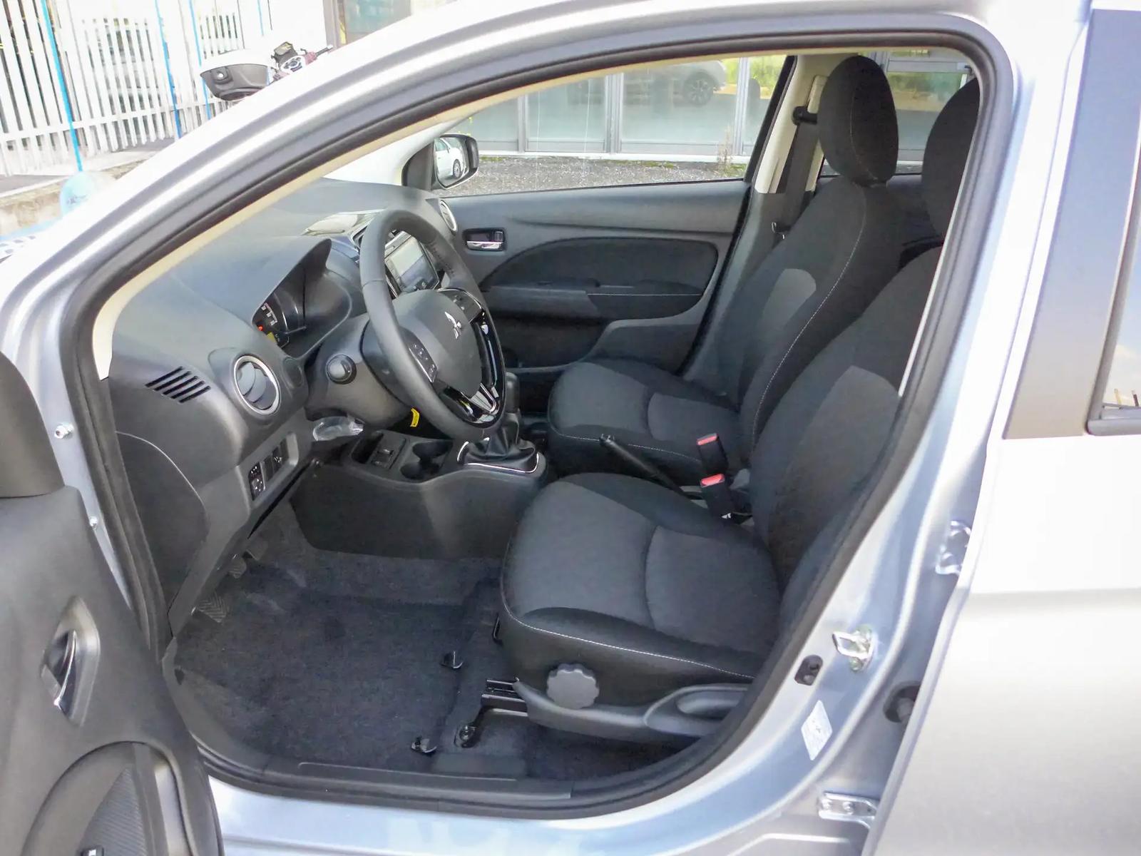 Mitsubishi Space Star 1.2 Invite Plus, фото 6