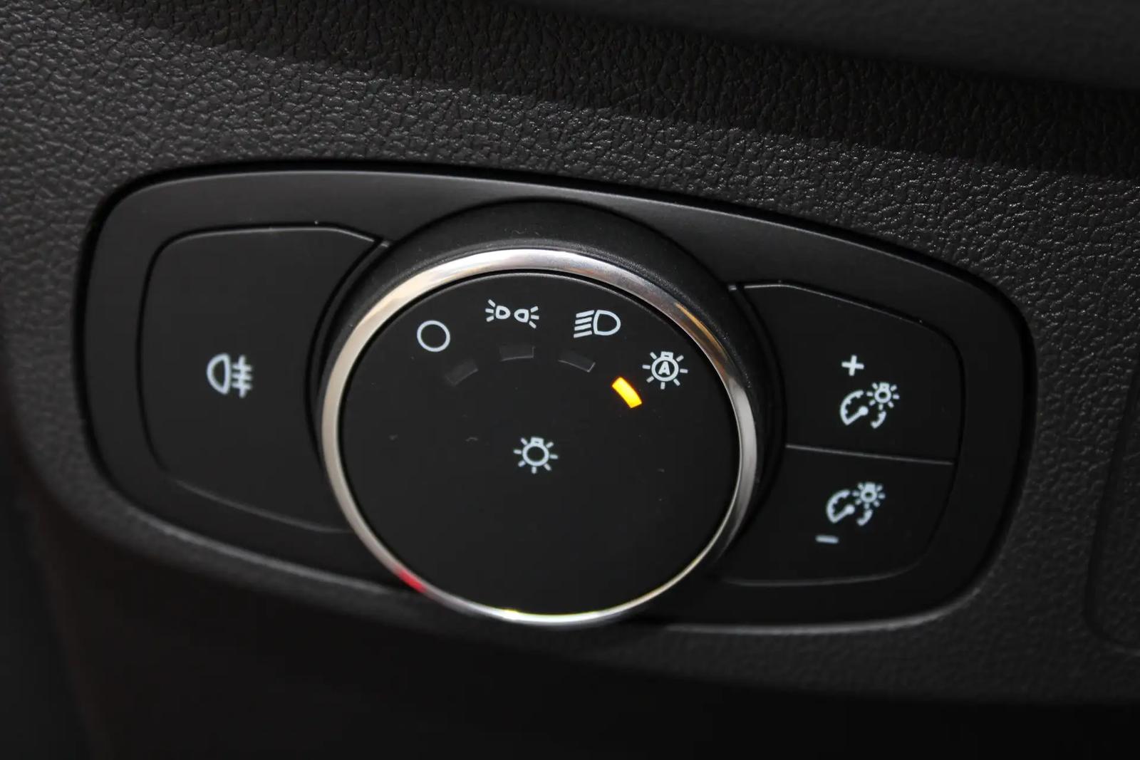 Ford Focus ST-Line, фото 15