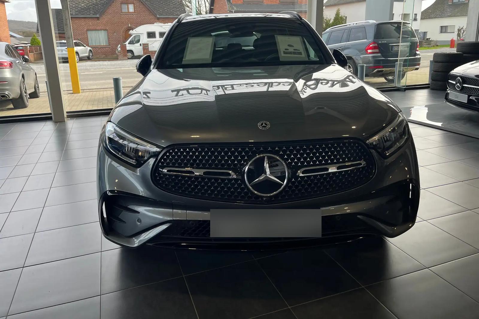 Mercedes-Benz GLC 220 d AMG Line, фото 3