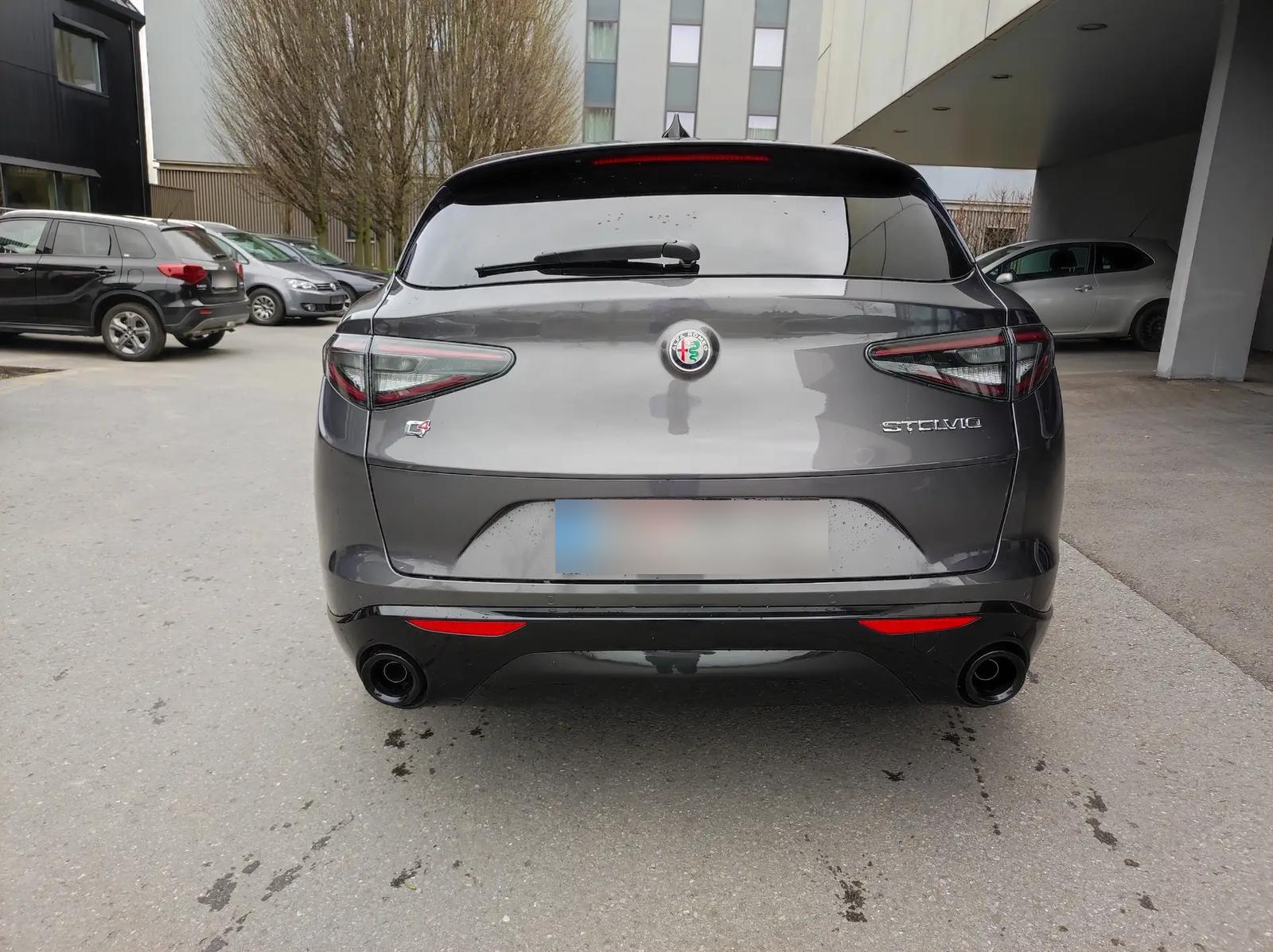 Alfa Romeo Stelvio 2.2 Diesel Veloce AT8 Q4, фото 4