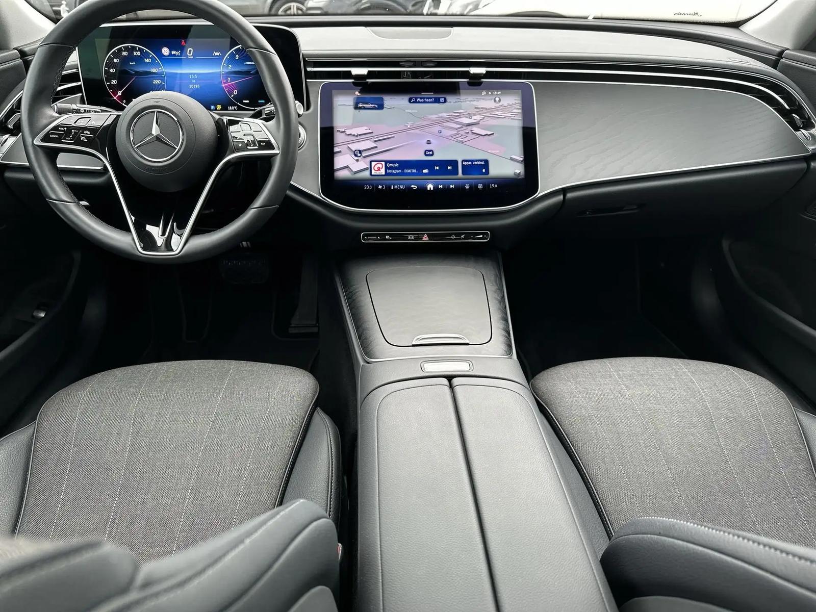 Mercedes-Benz E 200 Avantgarde, фото 14