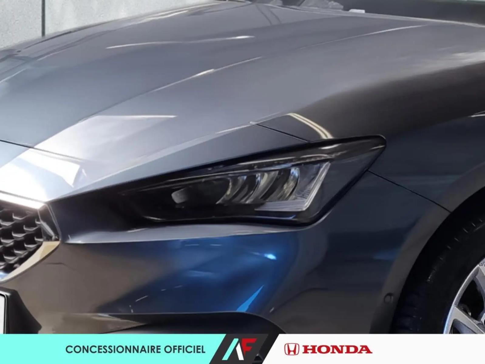 SEAT Leon IV Sport Tourer 2.0 TDI Style XL, фото 4