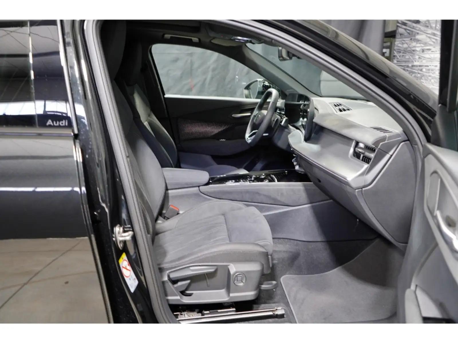 Audi Q3 TFSI quattro S line, фото 5