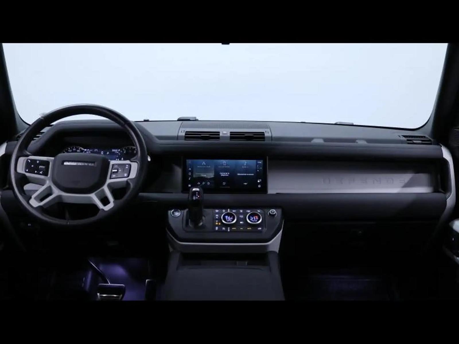 Land Rover Defender D250 XS Edition, фото 14