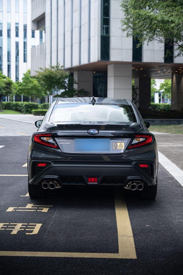 Subaru WRX 2.4T MT EyeSight, фото 5