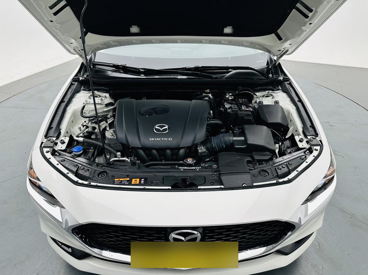 Mazda 3 Axela 2.0L AT, фото 17