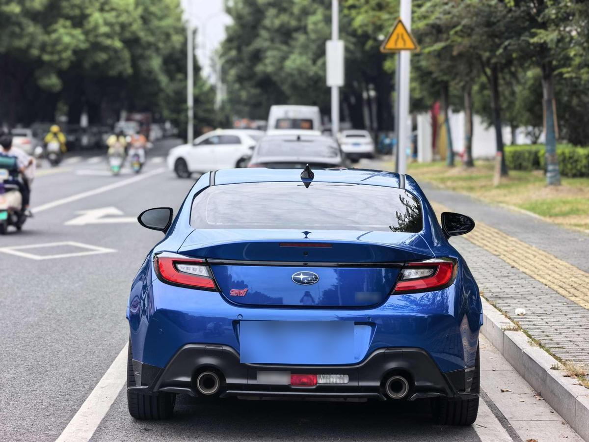 Subaru BRZ 2.4L MT STI Sport, фото 4