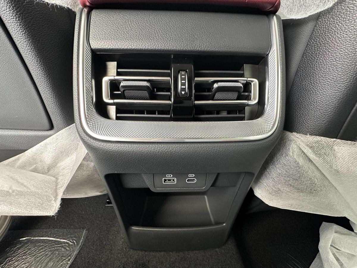 Hongqi H5 PHEV 130, фото 7