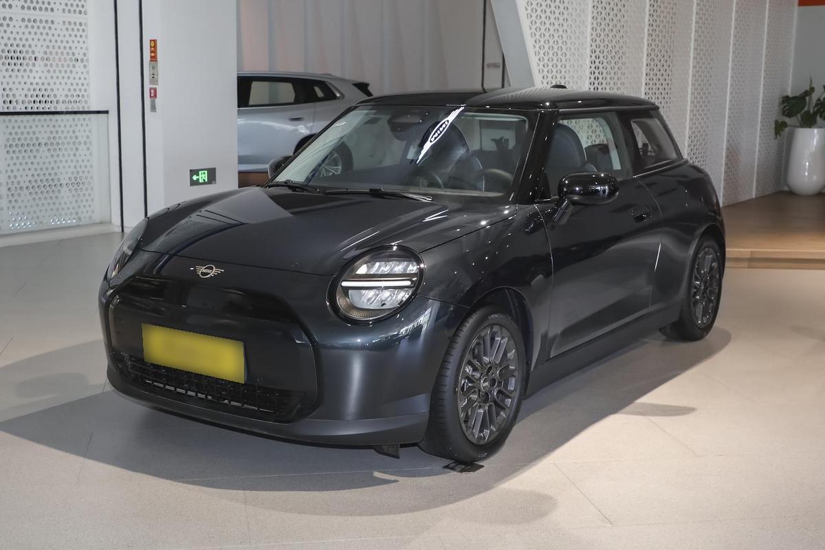 MINI Cooper Electric E, фото 4