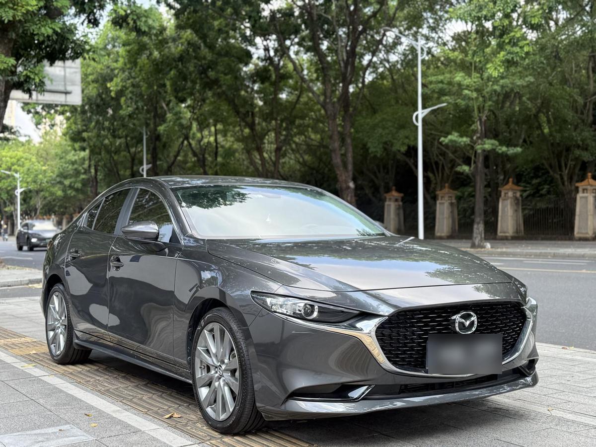 Mazda 3 Axela 2.0L AT, фото 2