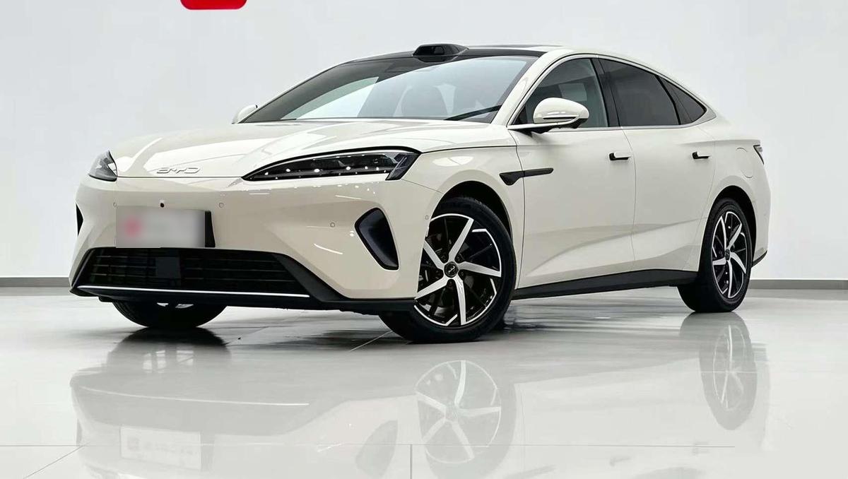 BYD Seal 07 DM-i 230 km Flagship