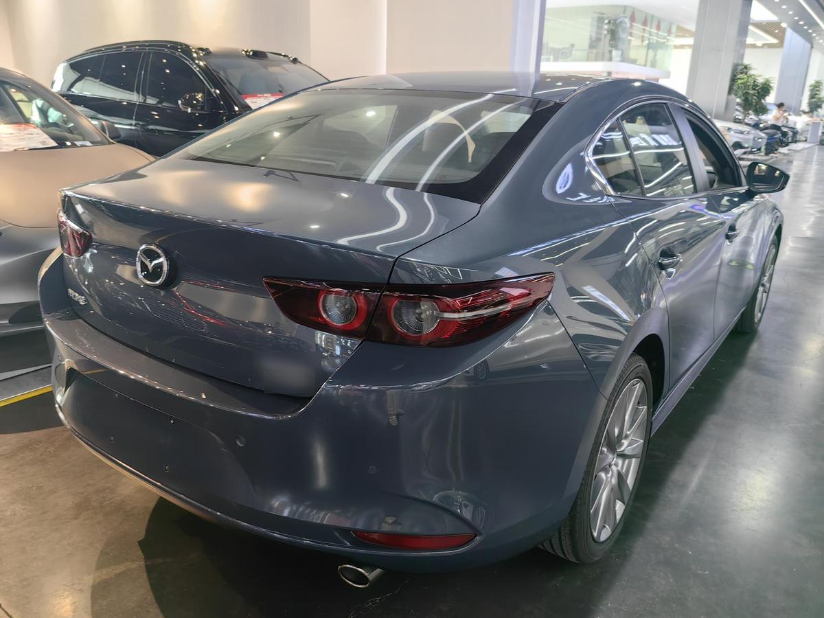 Mazda 3 Axela 2.0L AT, фото 16