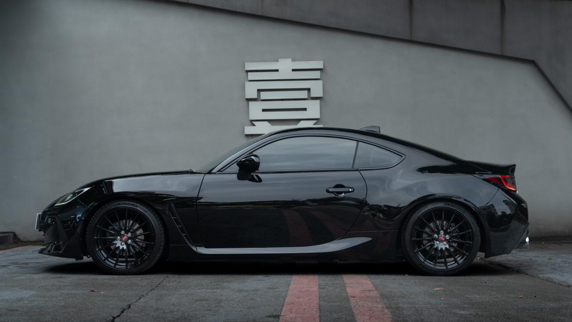 Subaru BRZ 2.4L MT STI Sport, фото 2