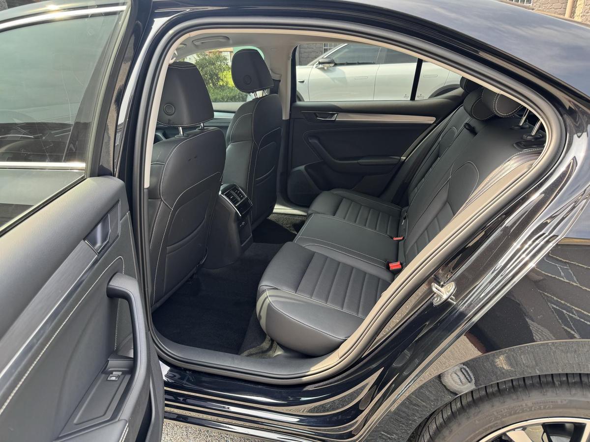 Skoda Superb TSI280 DSG Premium, фото 14