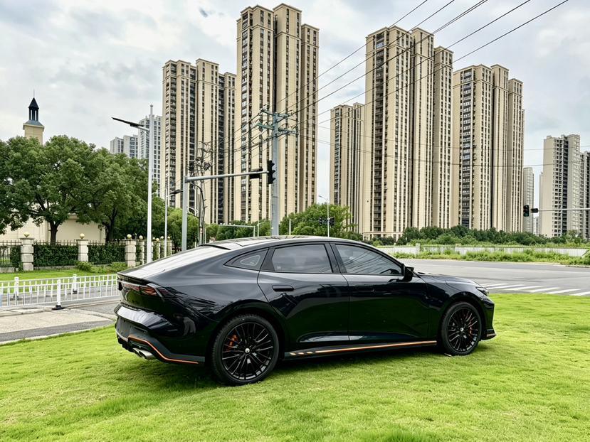 Changan UNI-V 2.0T, фото 4