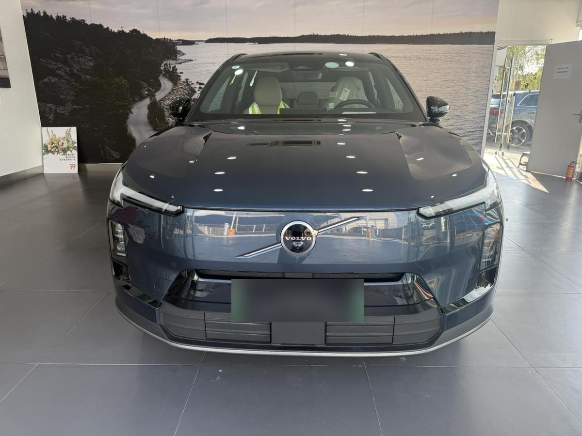 Volvo XC70 2WD Long Range, фото 2
