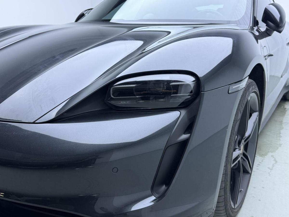 Porsche Taycan, фото 19