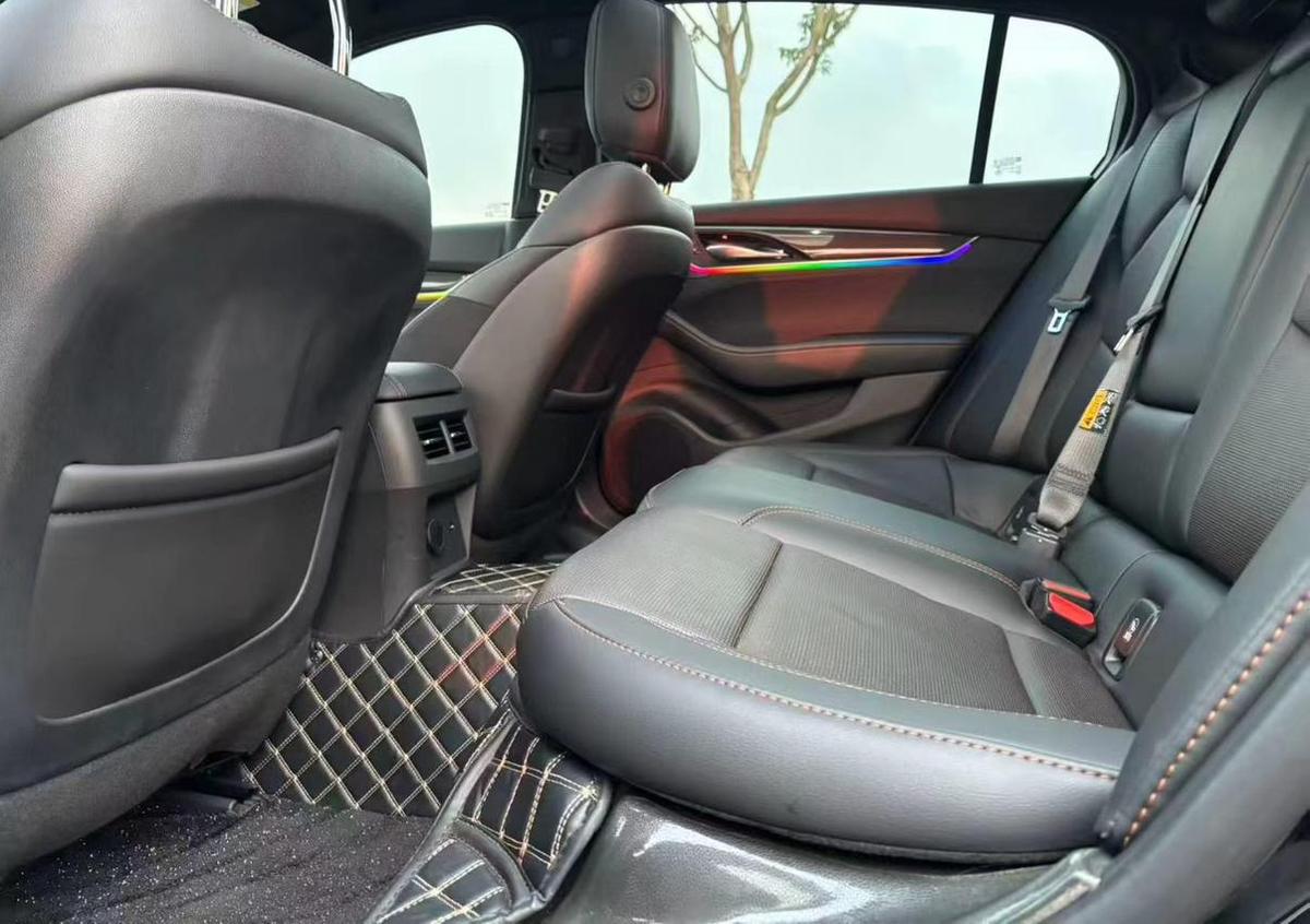 Cadillac CT5 28T, фото 5