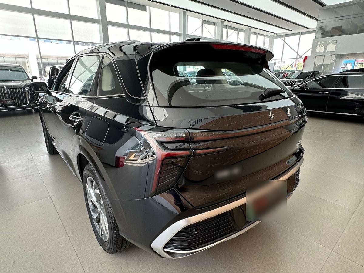 Hongqi HS3 PHEV 117 km Plus, фото 5