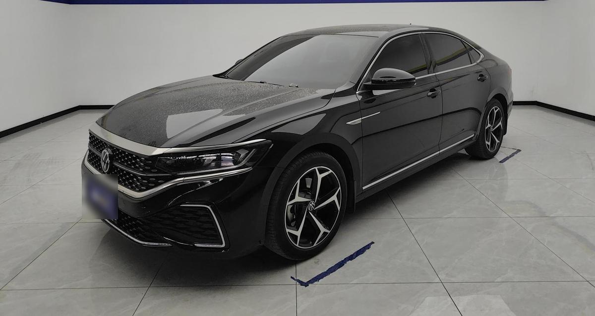 Volkswagen Passat 380TSI, фото 2