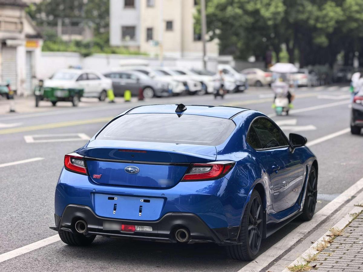 Subaru BRZ 2.4L MT STI Sport, фото 5