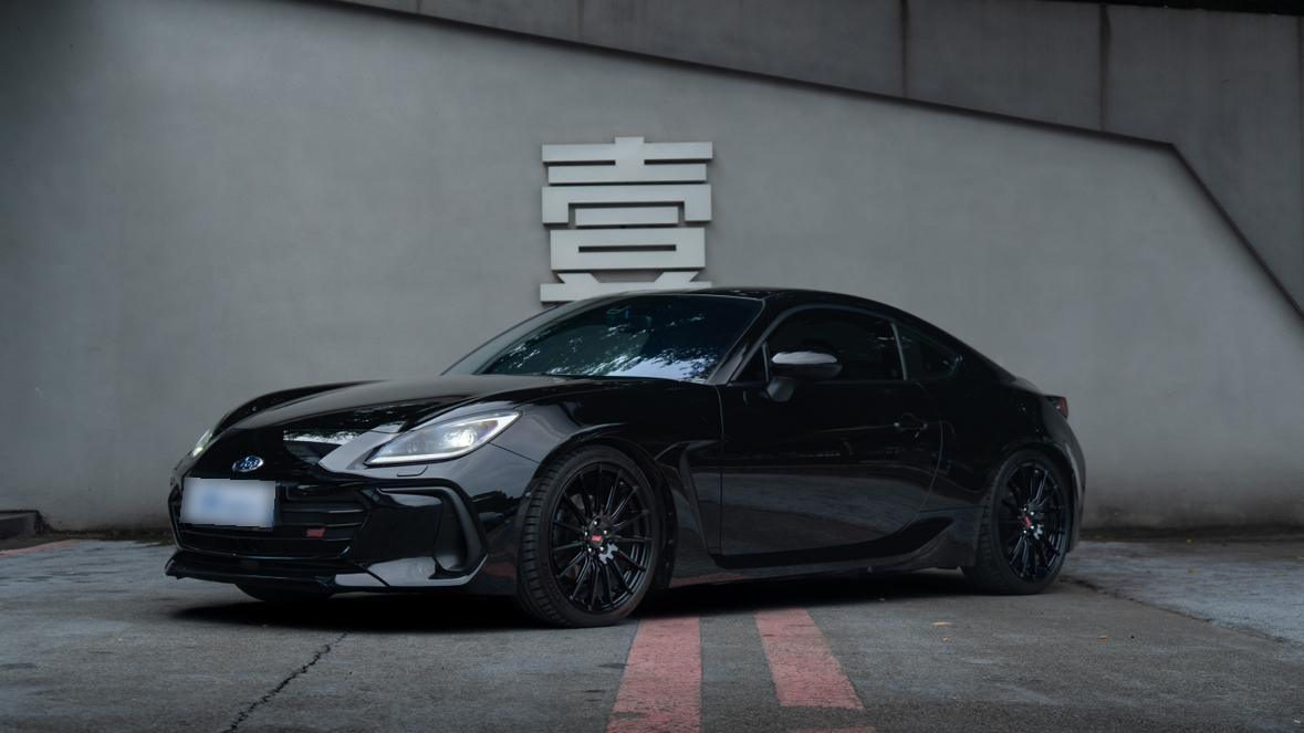 Subaru BRZ 2.4L MT STI Sport