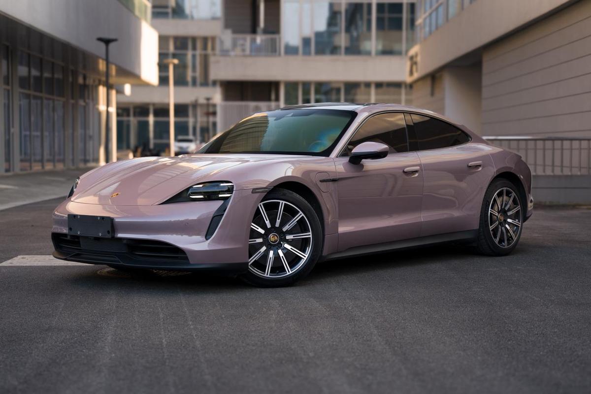 Porsche Taycan