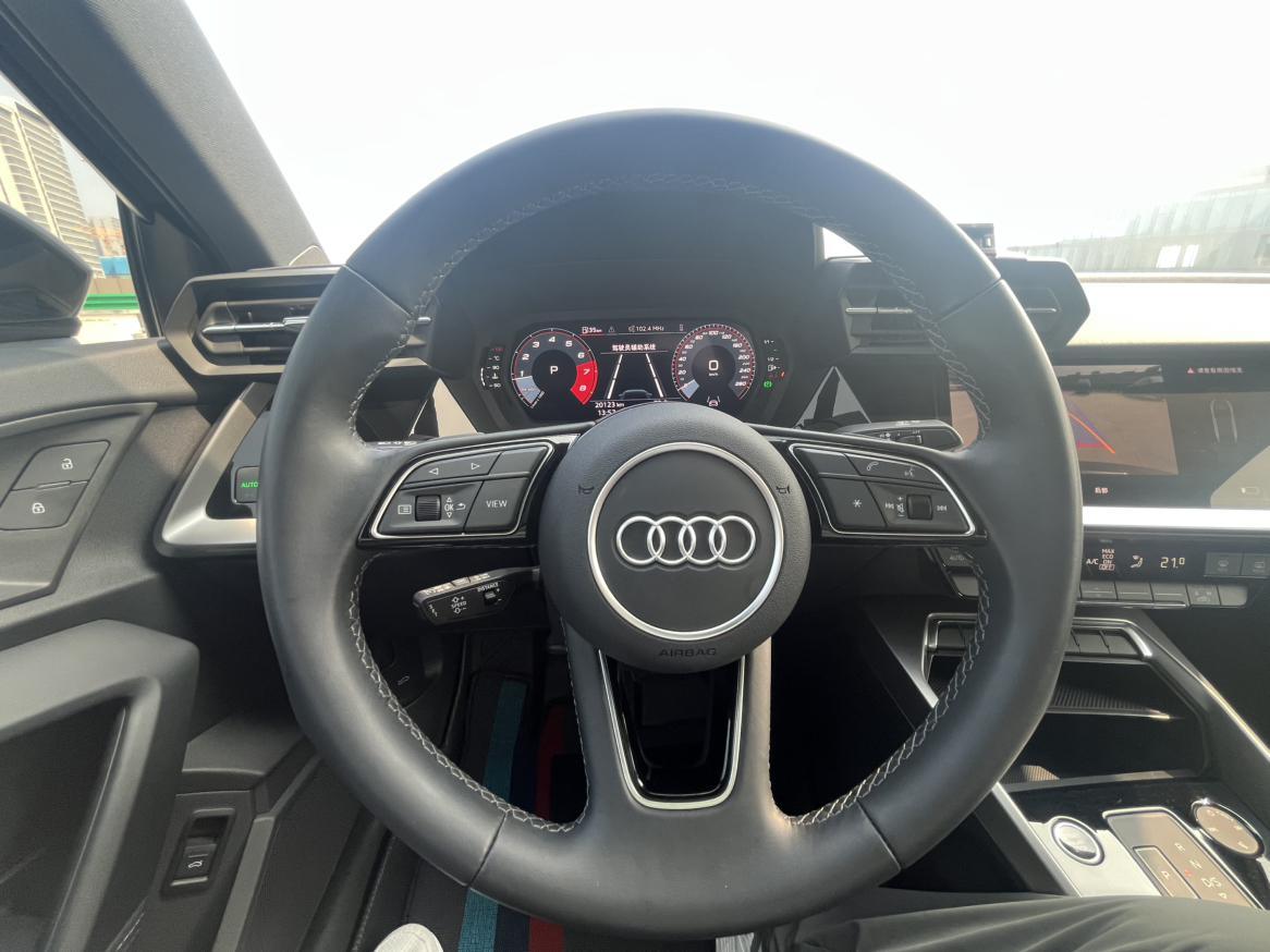 Audi A3L Sedan 35 TFSI Sport, фото 18