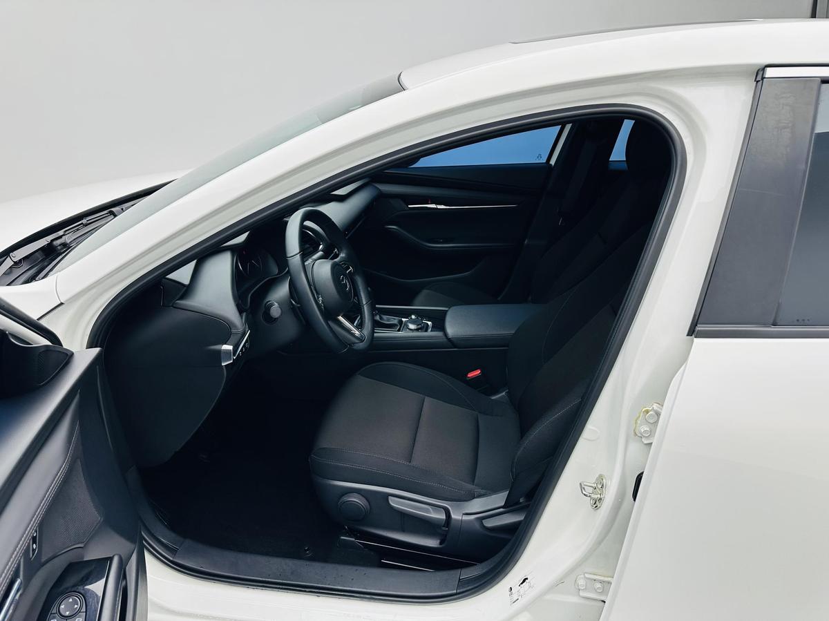 Mazda 3 Axela 2.0L AT, фото 12