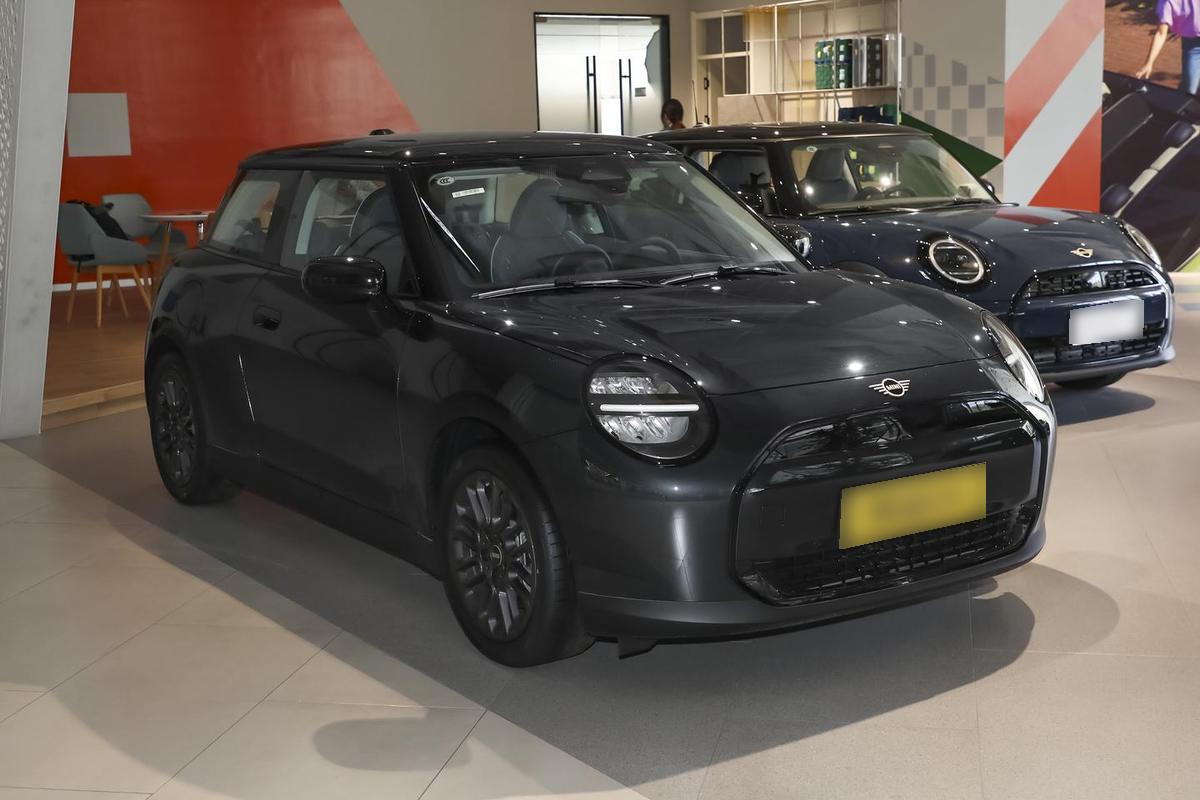 MINI Cooper Electric E, фото 6