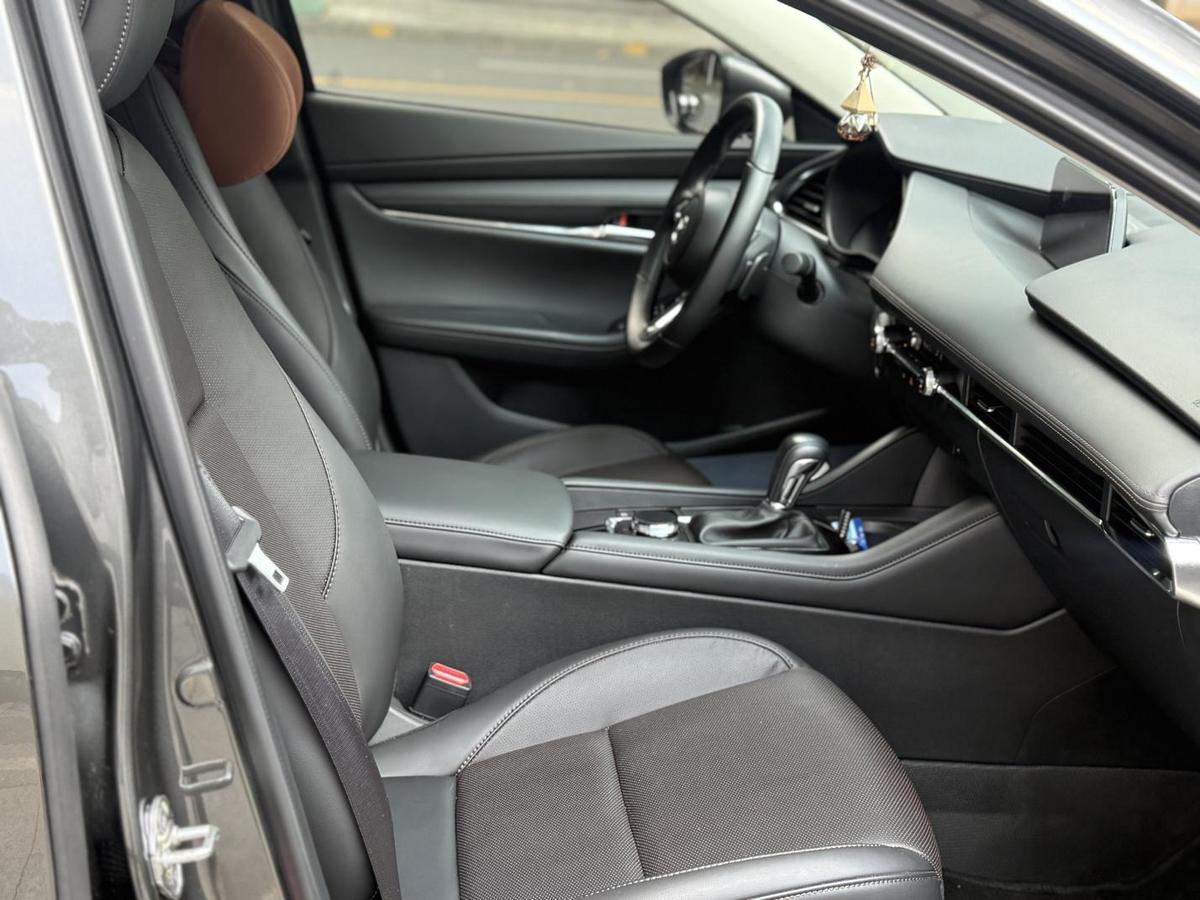 Mazda 3 Axela 2.0L AT, фото 16