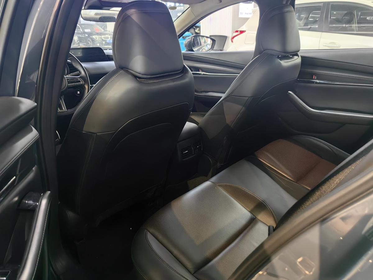 Mazda 3 Axela 2.0L AT, фото 10