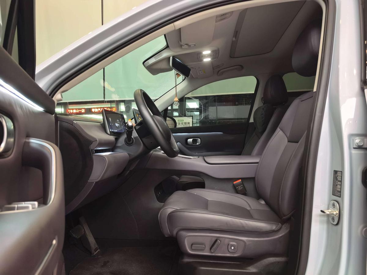 Leapmotor C16 EREV 280 LiDAR 6-seat, фото 5