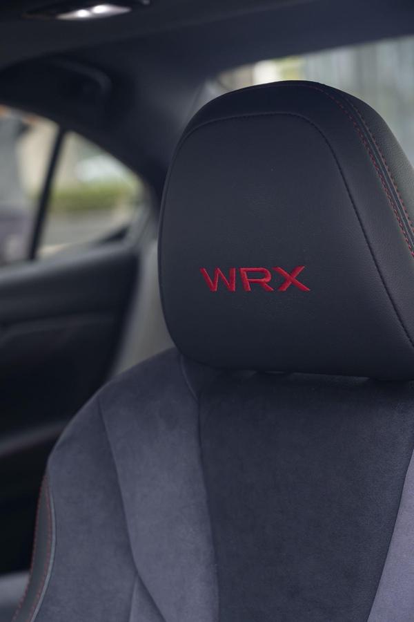 Subaru WRX 2.4T MT EyeSight, фото 18