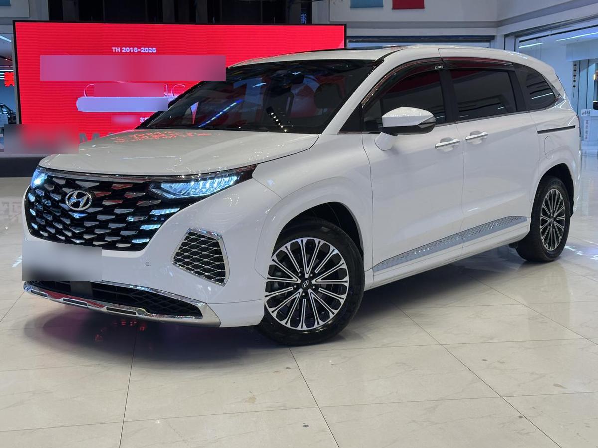 Hyundai Custo 270TGDi LUX Prestige