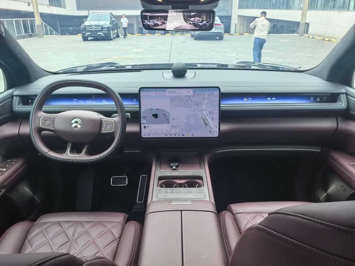 NIO ES8 6-seat, фото 11