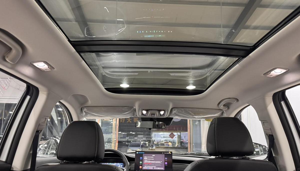 Changan CS75 Pro 1.5T DCT Premium 7-seat, фото 18