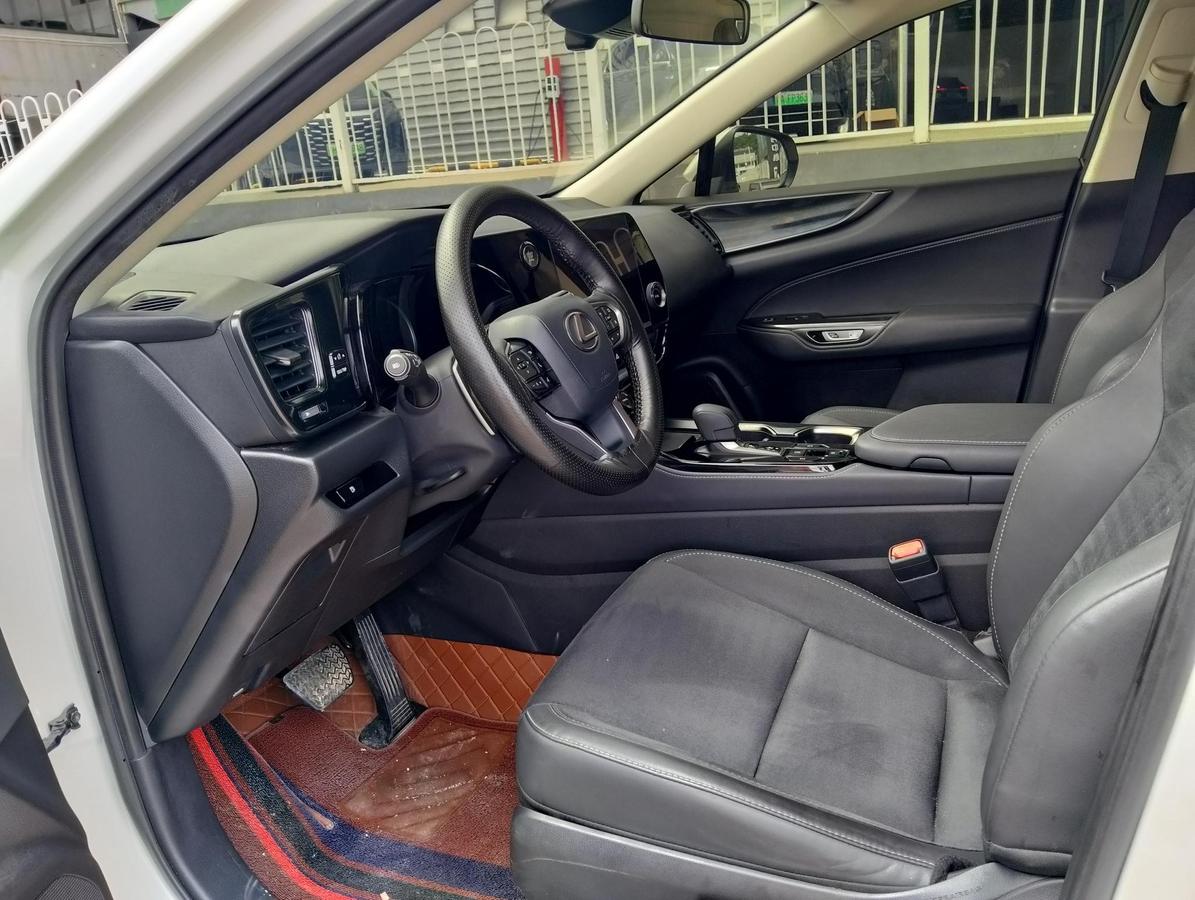 Lexus NX 260 FWD, фото 3