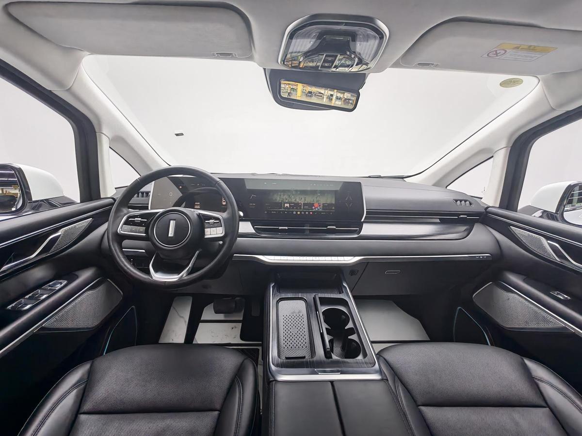 WEY Gaoshan PHEV AWD Flagship, фото 9