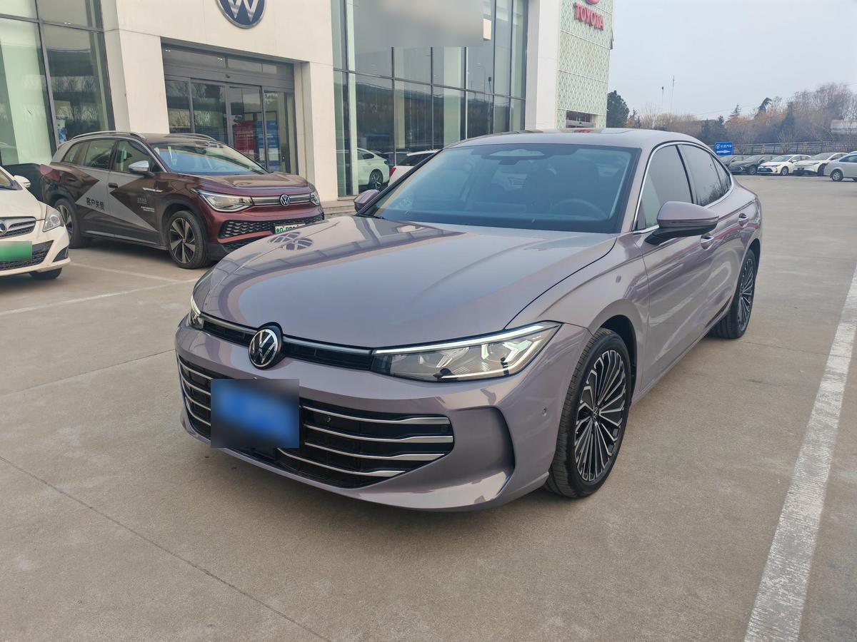 Volkswagen Passat Pro 380TSI