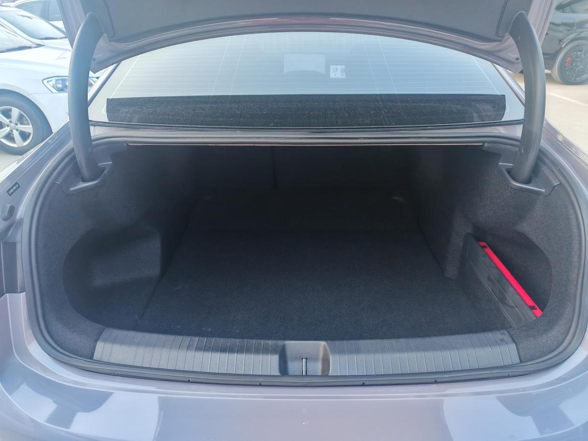 Volkswagen Passat Pro 380TSI, фото 6