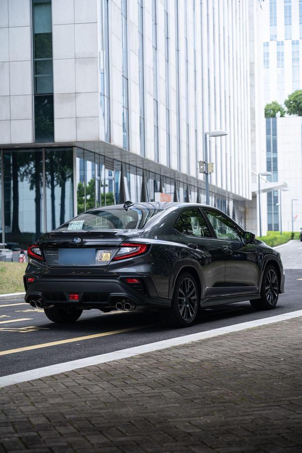 Subaru WRX 2.4T MT EyeSight, фото 4