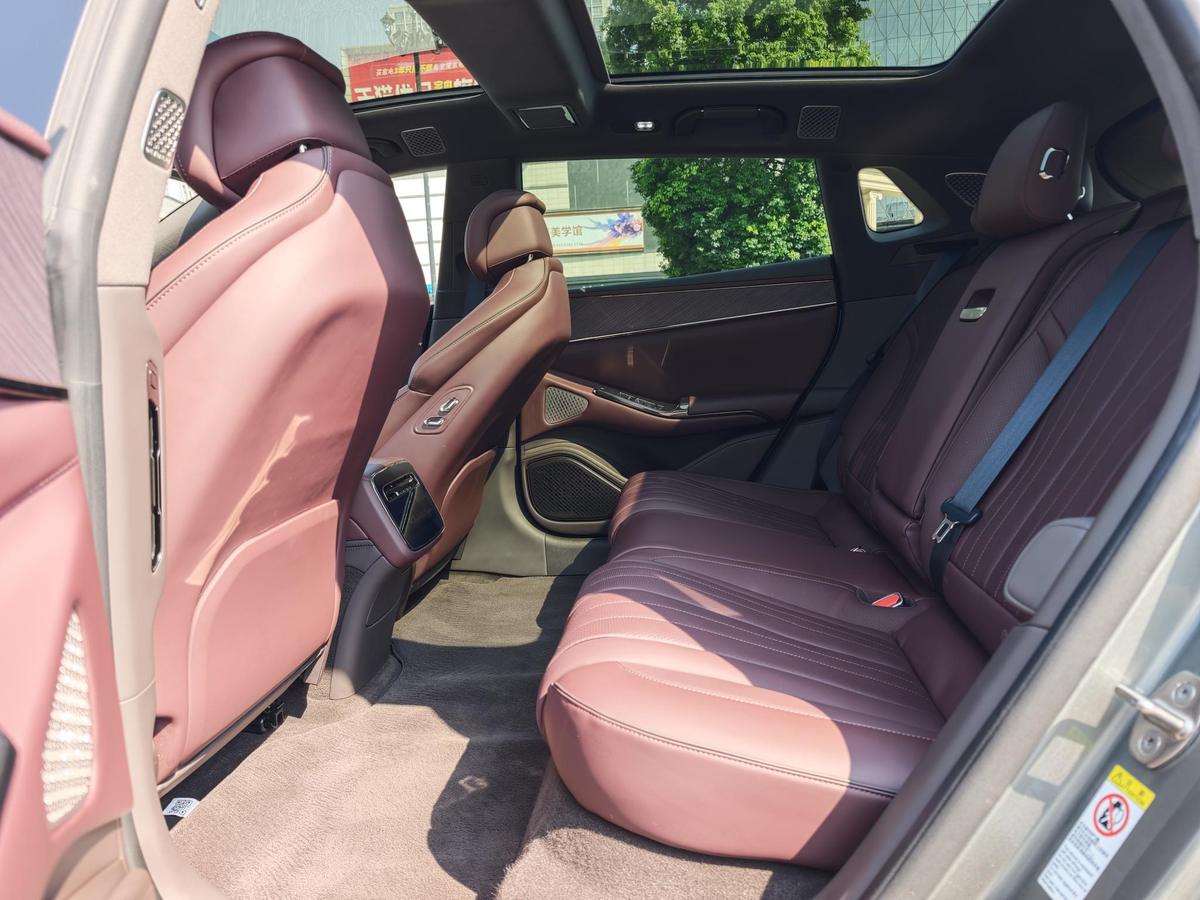 Denza Z9GT DM 1100 AWD Max, фото 4