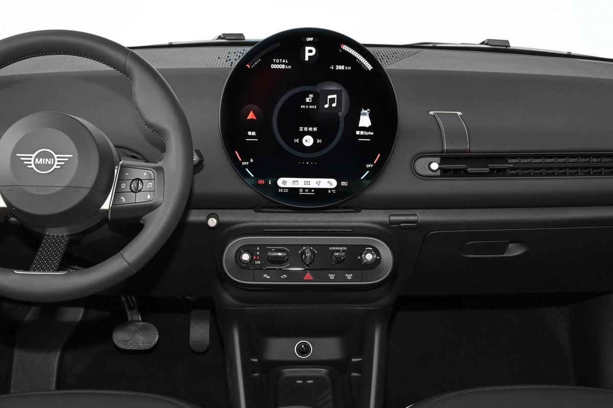MINI Cooper Electric E, фото 10